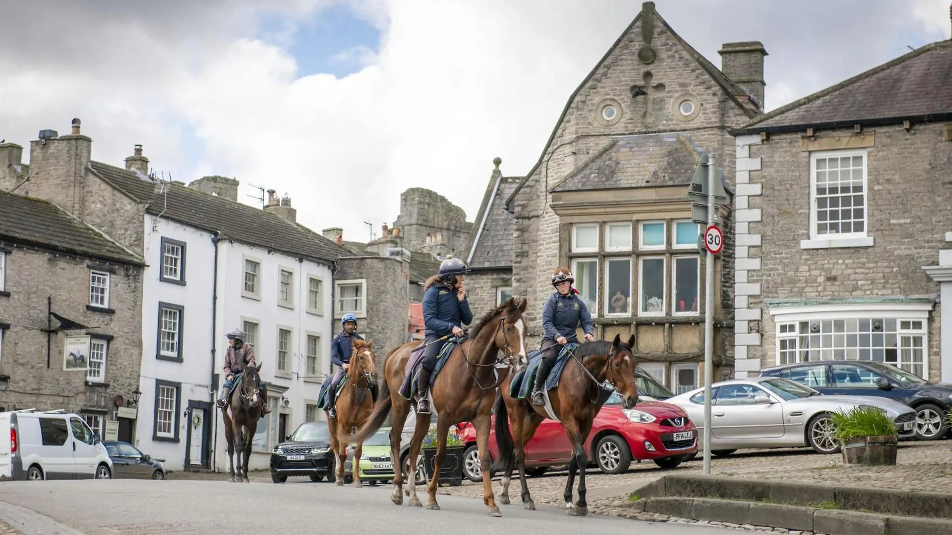 Eldred Cottage Middleham 0*,